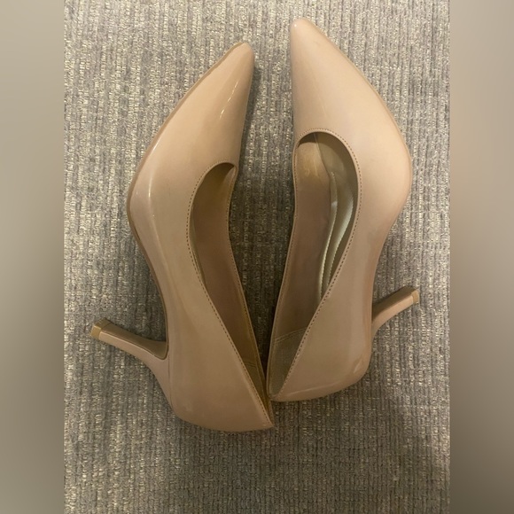 Nude heels size 5.5 - Picture 4 of 5